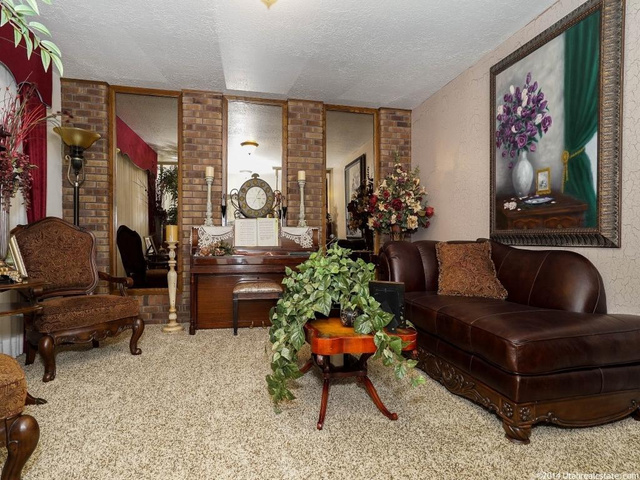 802 S 4100 W, West Weber, UT 84401 — photo 2