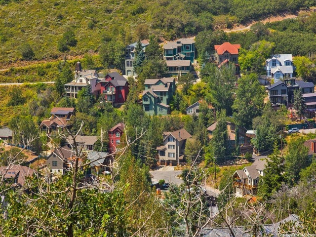 2 Royal Ct, Park City, UT 84060 — photo 4