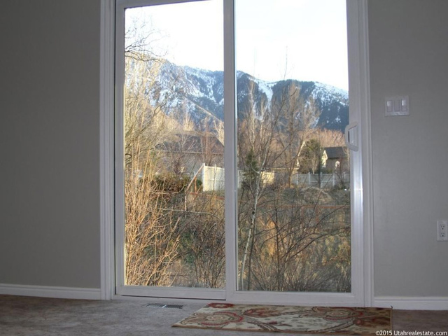 9844 S 2465 E, Sandy, UT 84092 — photo 4