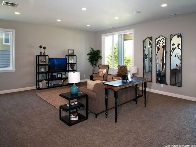 628 E Center St, Centerville, UT 84014 — photo 9