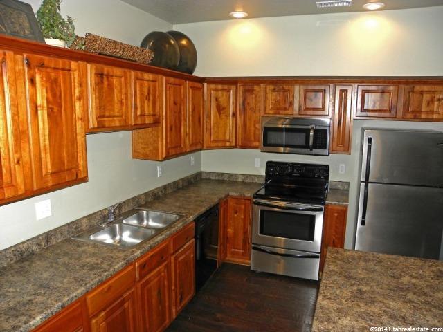 225 Hidden Creek Dr, Providence, UT 84332 — photo 4