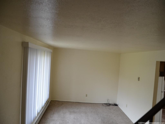 1085 N 1250 E, Layton, UT 84040 — photo 7