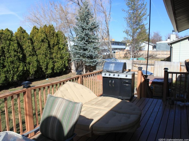 1039 N Nalder E, Layton, UT 84040 — photo 5