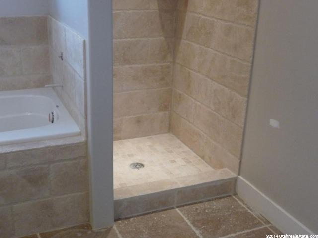 562 S Cardon, Smithfield, UT 84335 — photo 7