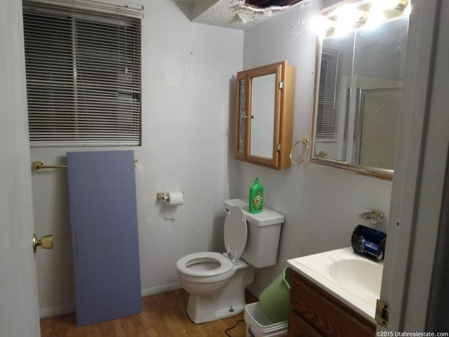 1264 N 250 E, Layton, UT 84041 — photo 9