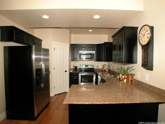 111 E 690 S, Smithfield, UT 84335 — photo 3