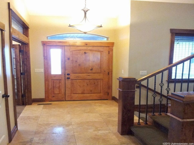 482 Garden Dr, Providence, UT 84332 — photo 2