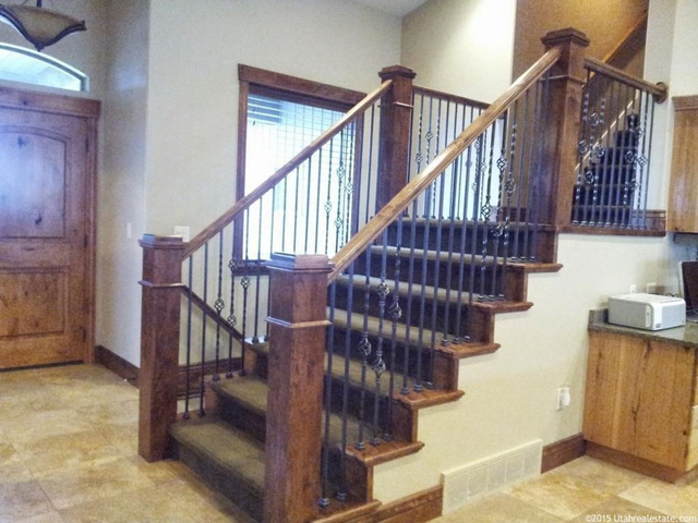 482 Garden Dr, Providence, UT 84332 — photo 4