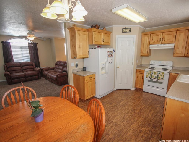 861 S Meadowbrook Dr, Logan, UT 84321 — photo 4