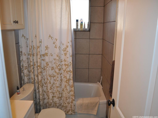 8445 S 1475 E, Sandy, UT 84093 — photo 5