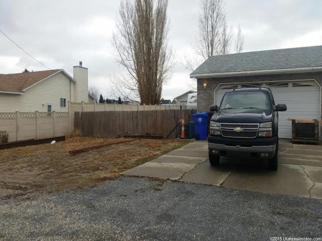 262 E Durfee St, Grantsville, UT 84029 — photo 6