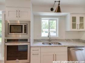 2762 E Willow Wick Dr, Sandy, UT 84093 — photo 4