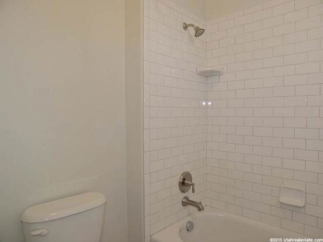 951 E Doris Pl, Kaysville, UT 84037 — photo 11