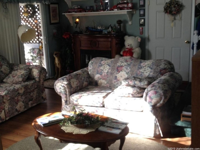 114 S Pingree Ave E, Ogden, UT 84404 — photo 3