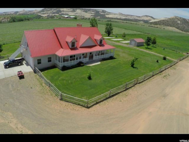2405 Lower Boulder Rd, Boulder, UT 84716 — photo 6