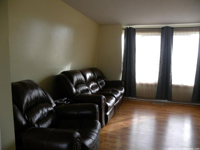 921 E 10600 S, Sandy, UT 84094 — photo 4