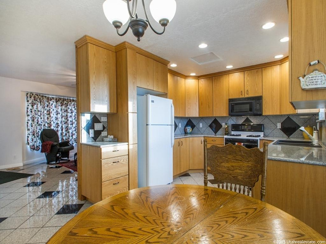 1005 N 1000 E, Layton, UT 84040 — photo 6