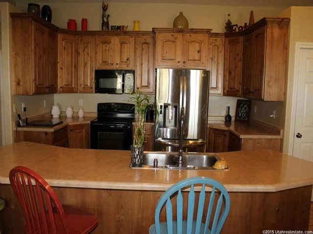 60 S 100 E, Huntington, UT 84528 — photo 12