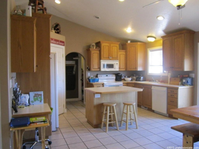 653 S 1850 W, Vernal, UT 84078 — photo 4