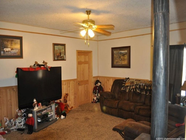 445 Bannock St, Malad City, ID 83252 — photo 3