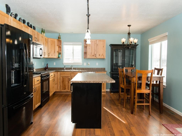 225 N 600 W, Smithfield, UT 84335 — photo 5