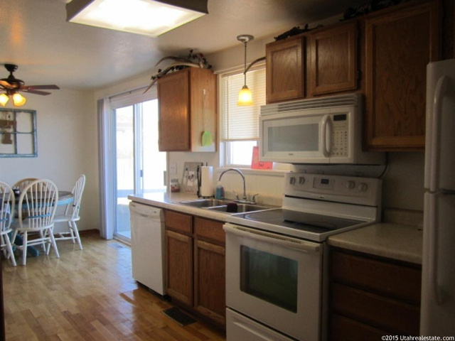 3893 E 4000 S, Vernal, UT 84078 — photo 2