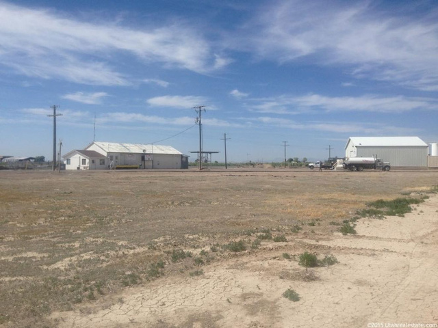 550 N 200 W, Delta, UT 84624 — photo 4
