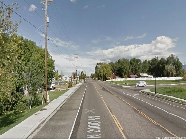 2019 N 2000 W, Clinton, UT 84015 — photo 5