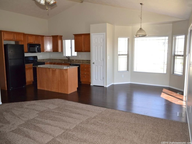 2597 W 2580 N, Clinton, UT 84015 — photo 5