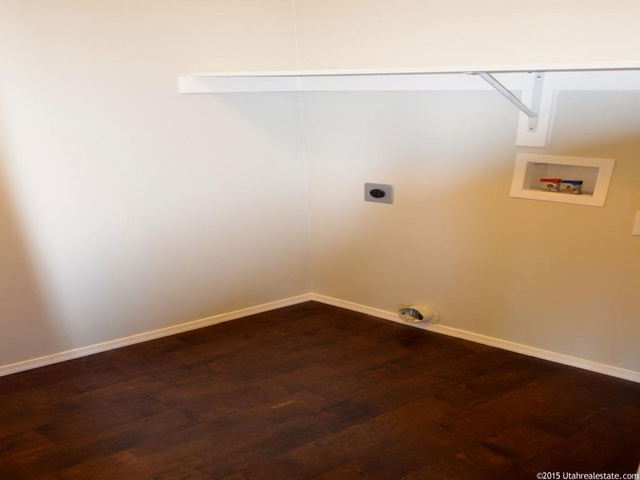 2597 W 2580 N, Clinton, UT 84015 — photo 10