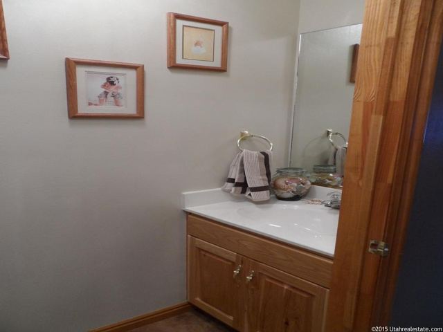 190 S 200 W, Lewiston, UT 84320 — photo 12