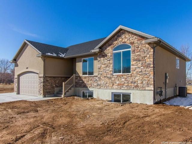 1897 N 1350 W, Clinton, UT 84015 — photo 2