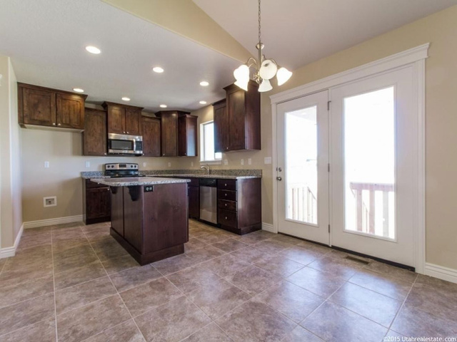 1897 N 1350 W, Clinton, UT 84015 — photo 7