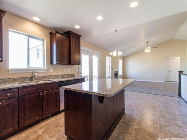 1897 N 1350 W, Clinton, UT 84015 — photo 9