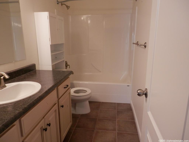 119 S 1400 E, Hyrum, UT 84319 — photo 11
