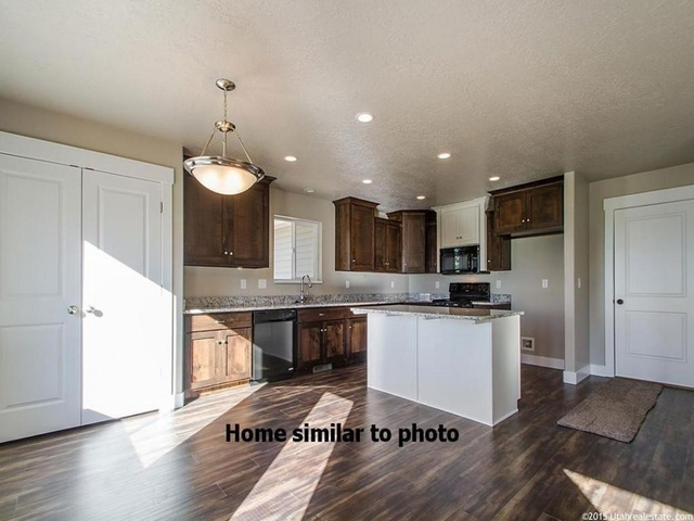 128 E 1825 N, North Ogden, UT 84414 — photo 4