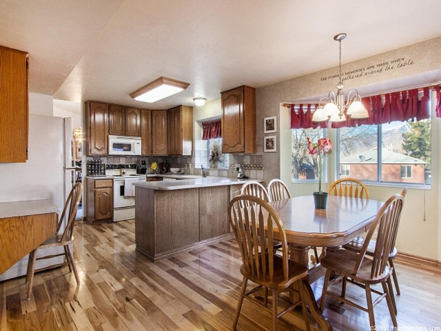 49 E Orchard Pl S, Bountiful, UT 84010 — photo 10