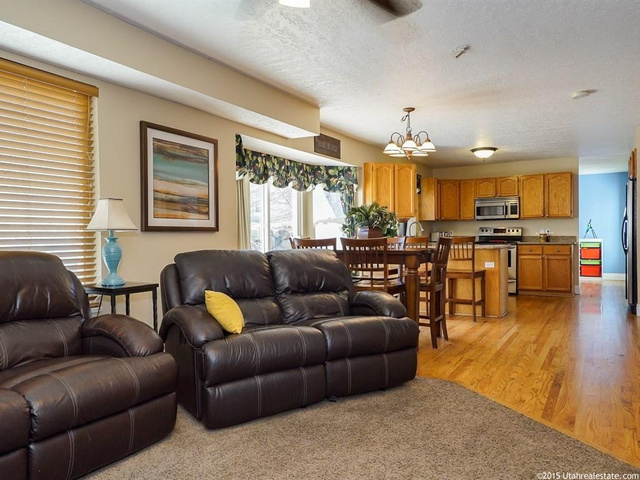 9869 S Tiger Eye Dr E, Sandy, UT 84094 — photo 3