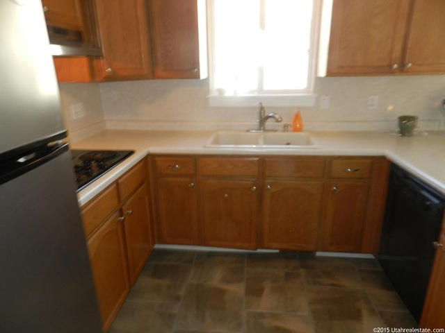 147 E 6715 S, Midvale, UT 84047 — photo 8