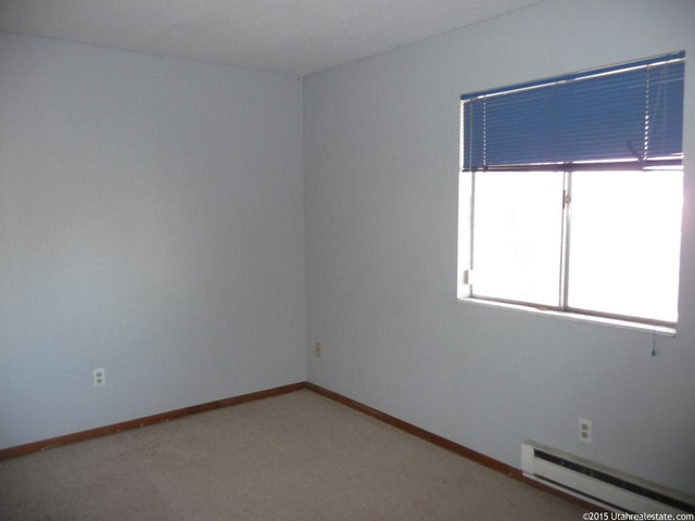 807 E La Dore Dr S, Murray, UT 84107 — photo 9