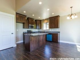 695 E 2100 N, North Ogden, UT 84414 — photo 8