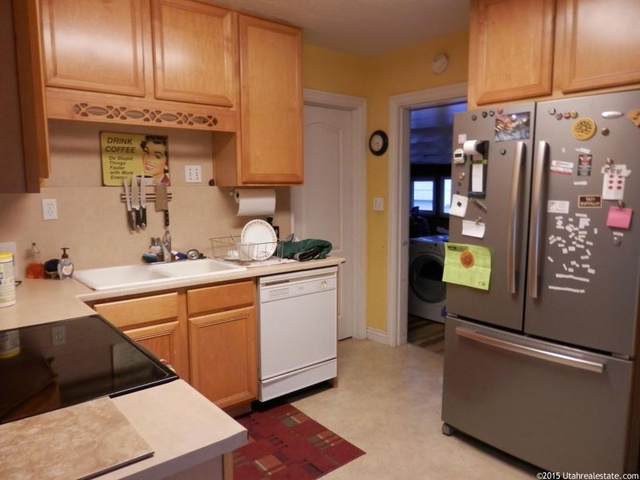518 E Center St, Logan, UT 84321 — photo 2