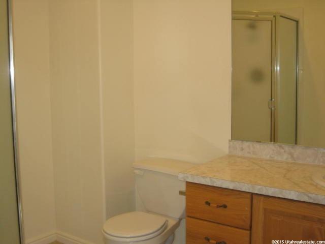 863 W 1145 N, Clinton, UT 84015 — photo 6