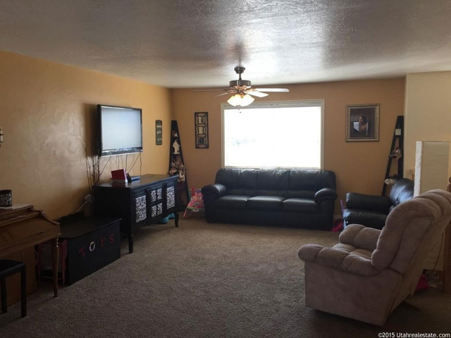 684 S Riverwalk Pkwy, Logan, UT 84321 — photo 5