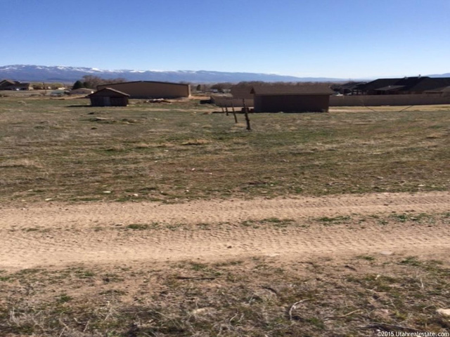 300 E 600 N, Moroni, UT 84646 — photo 5
