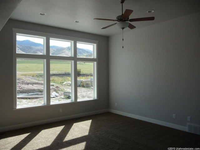 590 S 1030 E, Smithfield, UT 84335 — photo 8