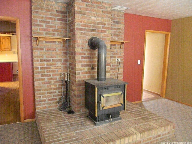 195 E Center, Wales, UT 84667 — photo 7