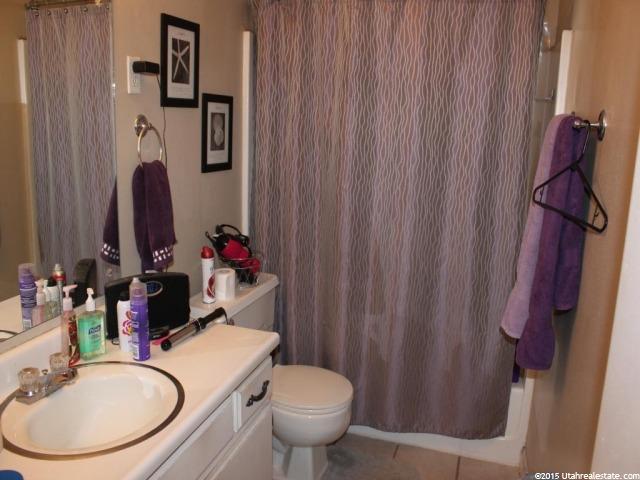 9484 S 250 E, Sandy, UT 84070 — photo 8