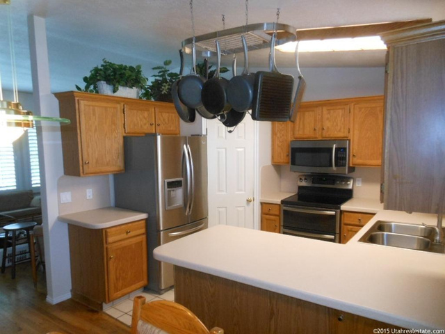 863 E Dupler Rd S, Sandy, UT 84094 — photo 7