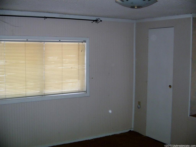 145 E Main St, Circleville, UT 84723 — photo 10